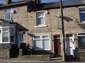 2 bedroom Terraced t...